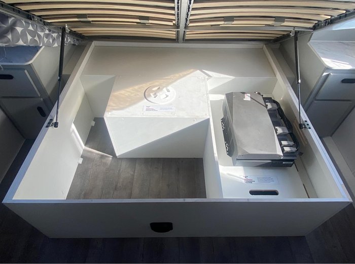 2025 JB Caravans 20.6' Scorpion Sting Off Road Caravan