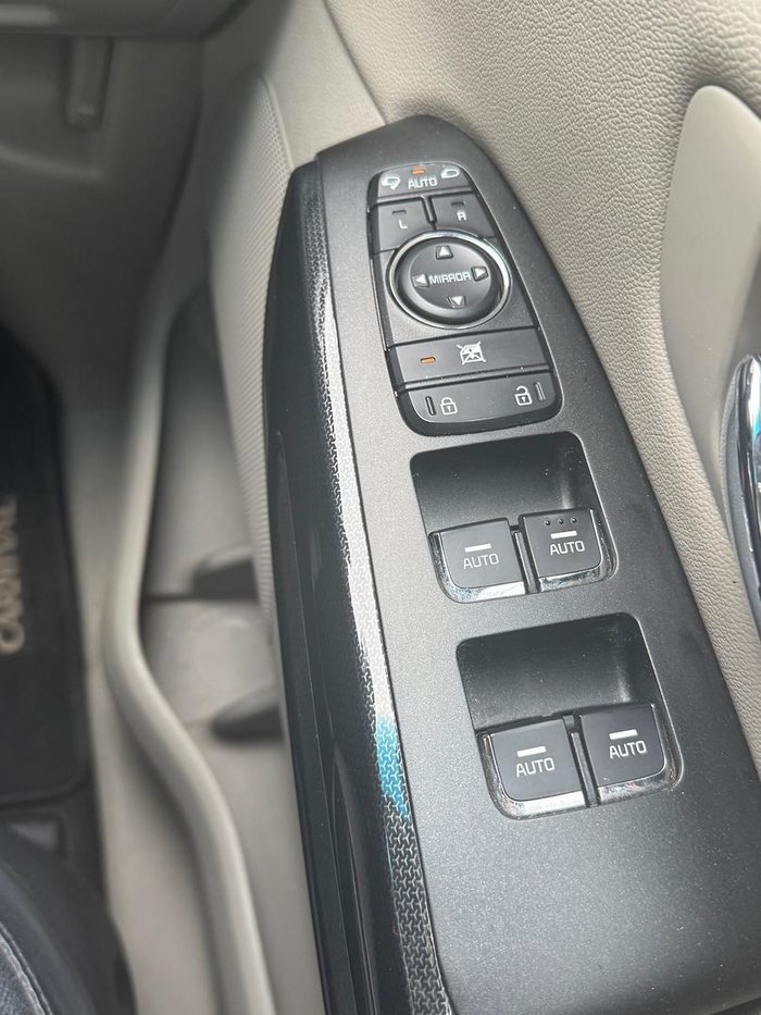 2019 Kia Carnival SLi