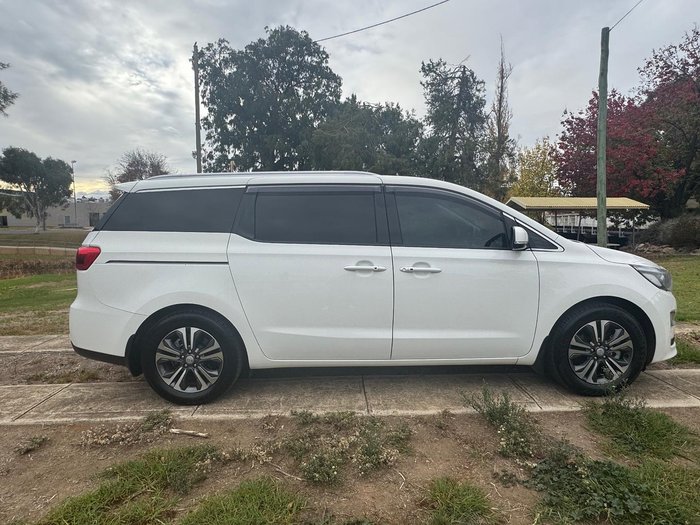 2019 Kia Carnival SLi