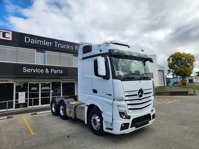 2026 Mercedes-Benz Actros 2658