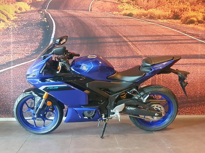 2025 Yamaha YZF-R3 R3 Blue
