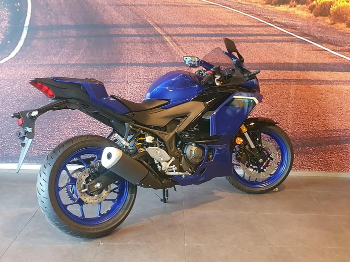 2025 Yamaha YZF-R3 R3 Blue