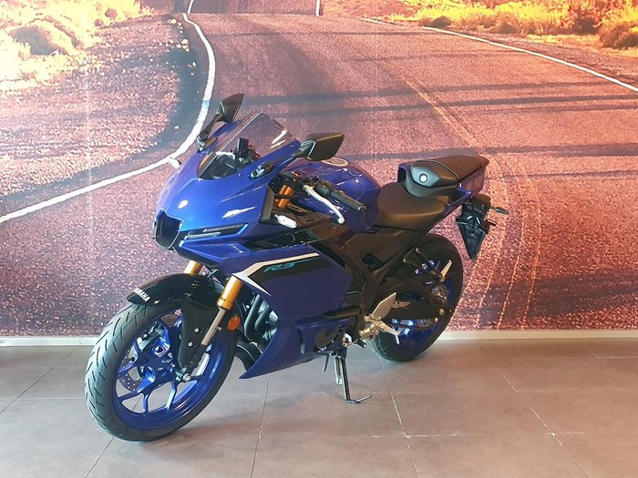 2025 Yamaha YZF-R3 R3 Blue