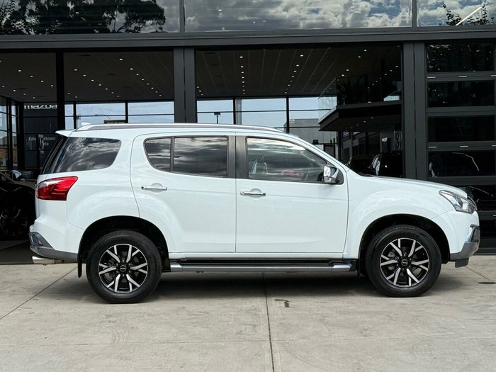 2020 Isuzu MU-X LS-T