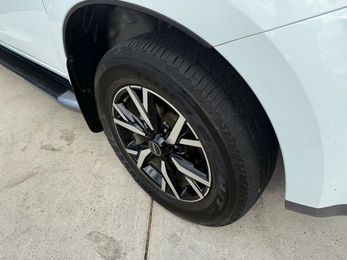 2020 Isuzu MU-X LS-T