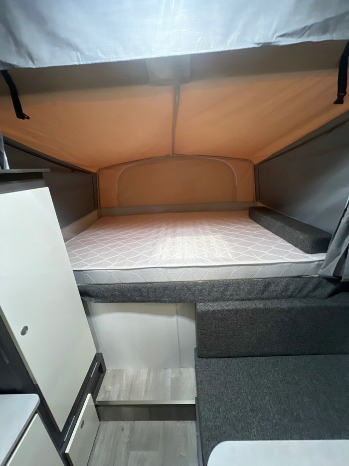 JAYCO SWAN Touring