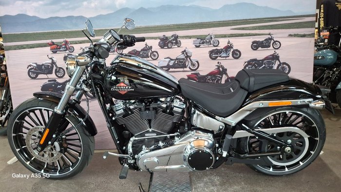 2025 Harley-davidson FXBR BREAKOUT (117) Vivid Black