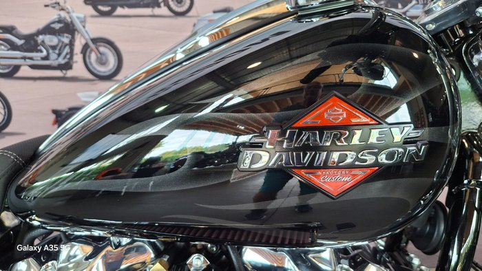 2025 Harley-davidson FXBR BREAKOUT (117) Vivid Black