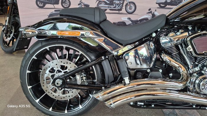 2025 Harley-davidson FXBR BREAKOUT (117) Vivid Black