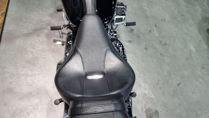 2013 Harley-davidson FXSB SOFTAIL BREAKOUT Black