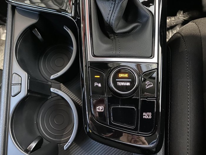2025 Kia Sportage SX