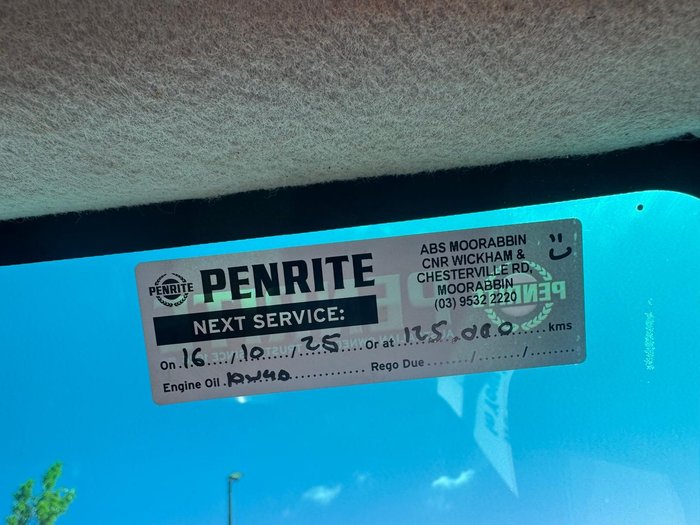 2019 Toyota Hilux SR