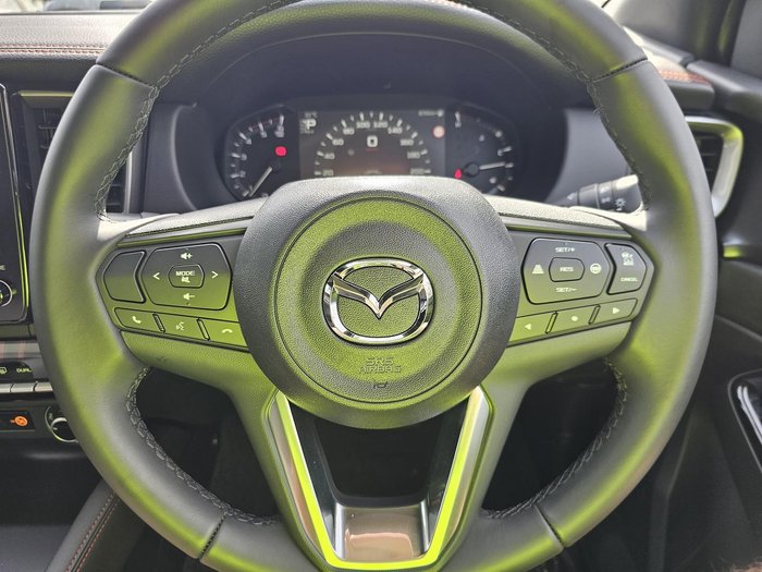 2025 Mazda BT-50 SP