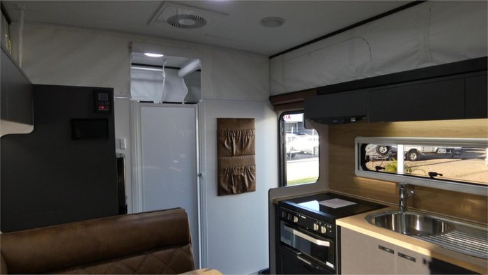 2025 Goldstream 1760 Series