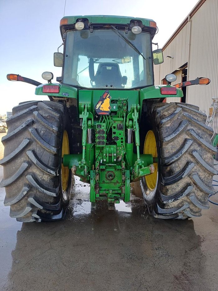 2005 John Deere 7720 Green