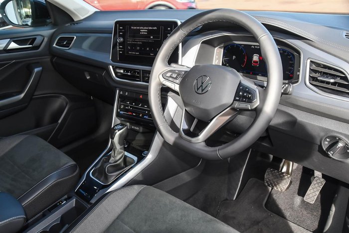 2025 Volkswagen T-Roc 110TSI Style