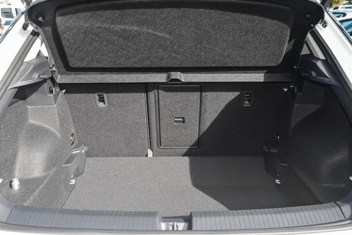 2025 Volkswagen T-Roc 110TSI Style