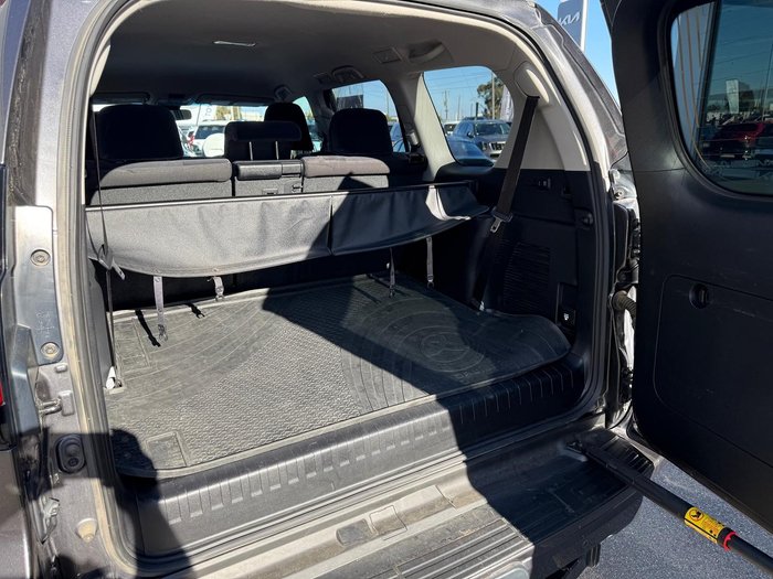 2023 Toyota Landcruiser Prado GXL