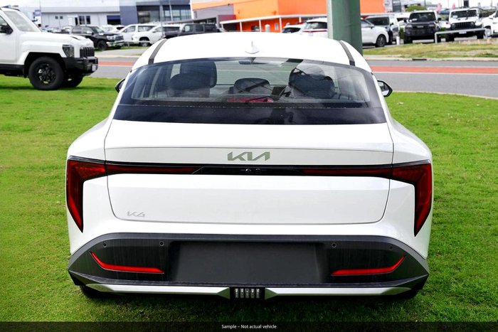 2025 Kia K4 Sport+