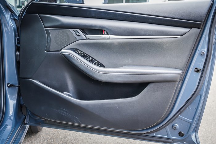 2020 Mazda 3 G20 Pure