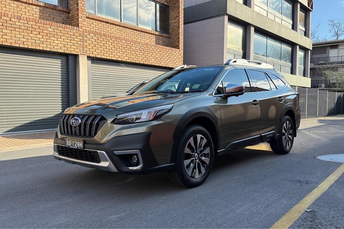 2025 Subaru Outback AWD Touring XT