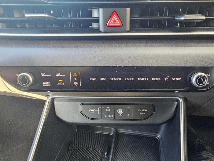 2025 Kia Carnival Sport