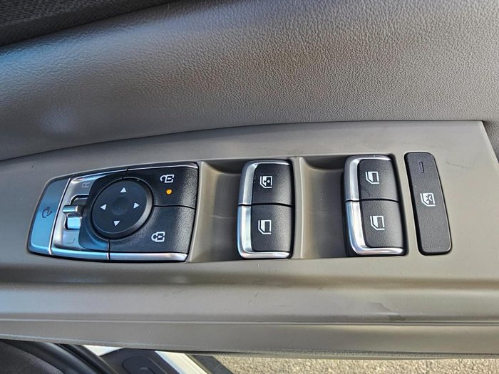 2025 Kia Carnival Sport