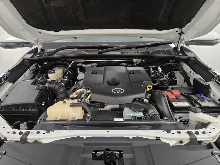 2022 Toyota Fortuner GXL GUN156R 4X4 Dual Range Frosted White
