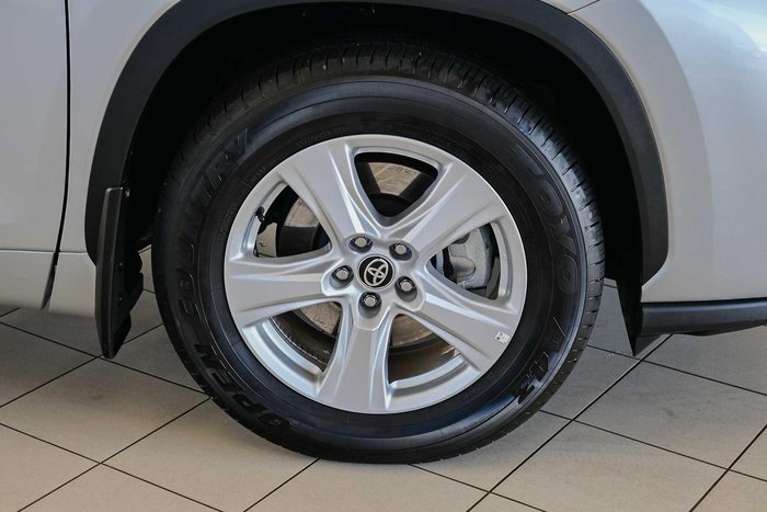 2024 Toyota Kluger GX