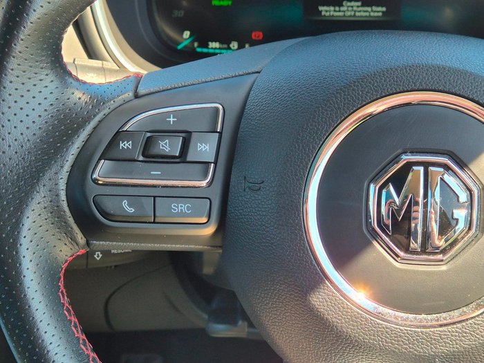 2022 MG HS Plus EV Essence
