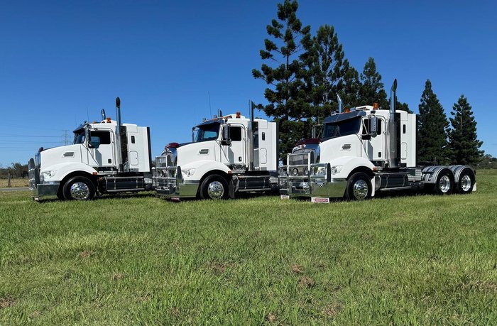 2019 Kenworth T409 - It Bunk CHOICE OF THREE UNITS White