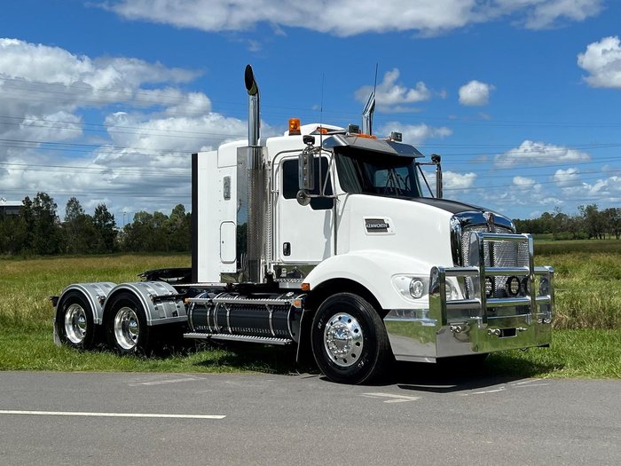2019 Kenworth T409 - It Bunk CHOICE OF THREE UNITS White