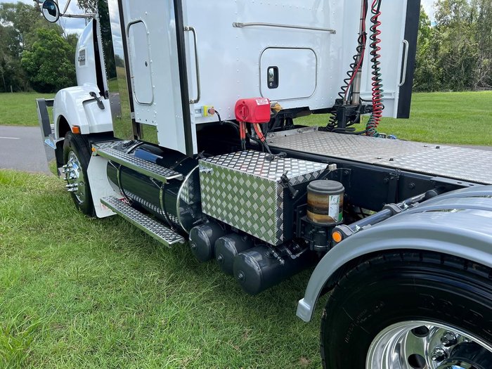 2019 Kenworth T409 - It Bunk CHOICE OF THREE UNITS White