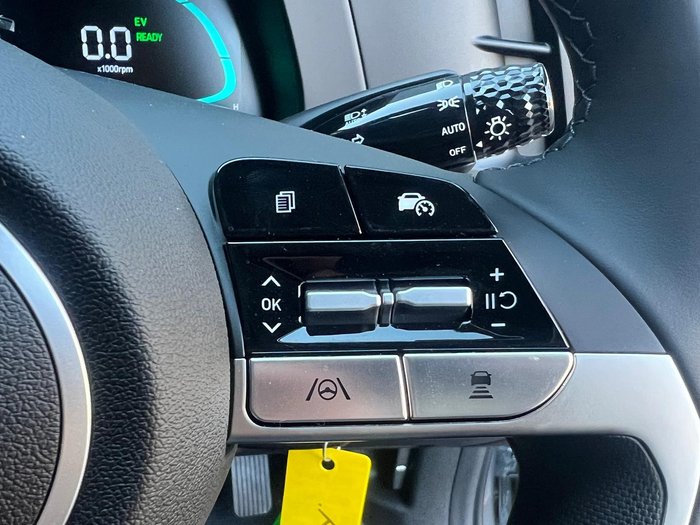 2025 Hyundai i30 Hybrid