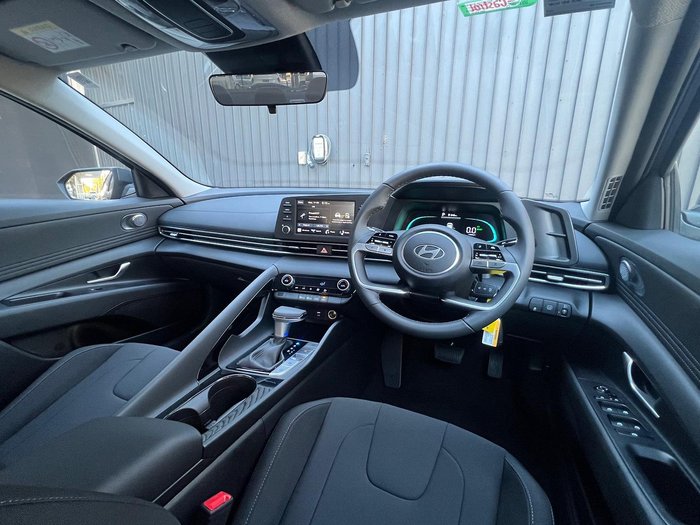 2025 Hyundai i30 Hybrid