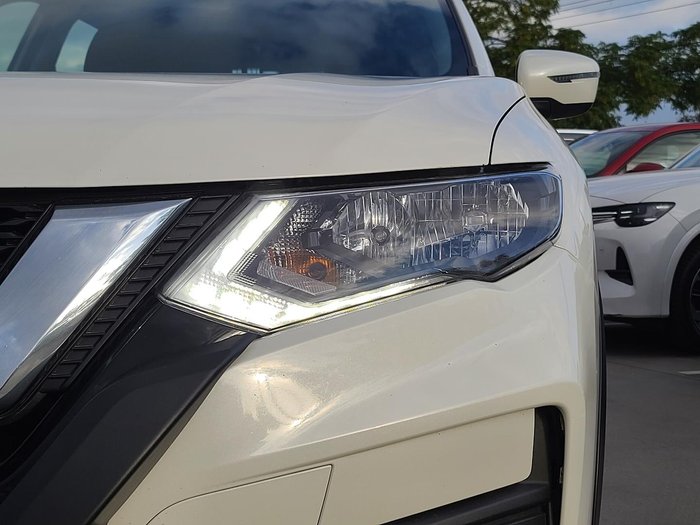 2022 Nissan X-TRAIL ST