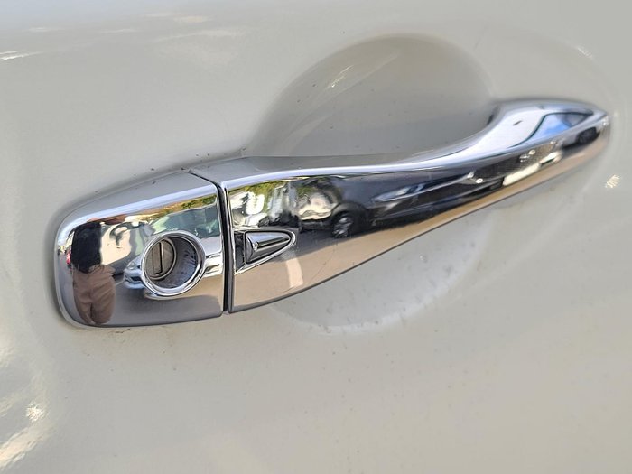 2020 Nissan Pathfinder ST