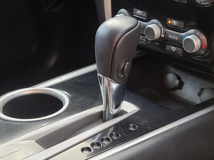 2020 Nissan Pathfinder ST
