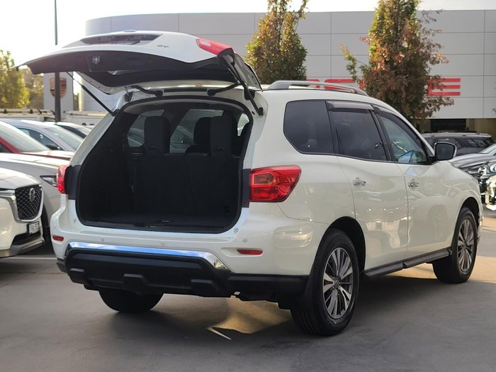 2020 Nissan Pathfinder ST