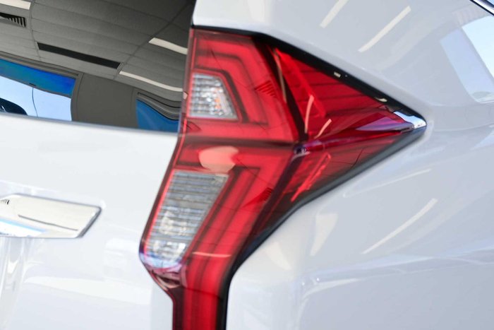 2024 Mitsubishi Pajero Sport Exceed