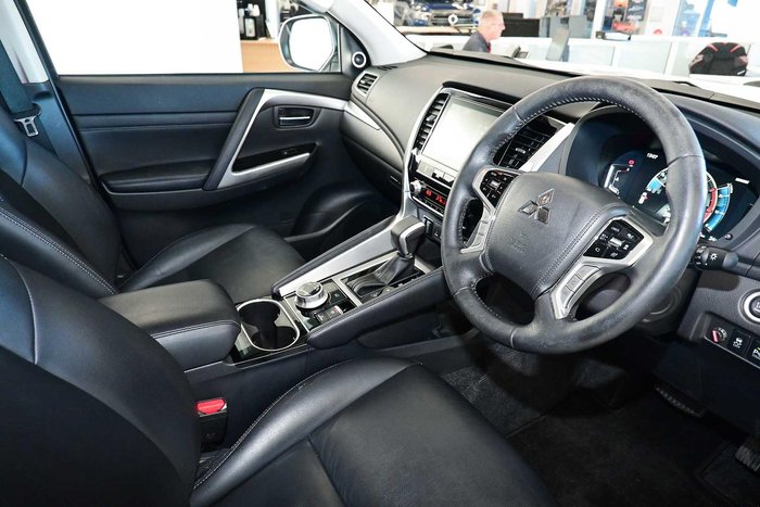 2024 Mitsubishi Pajero Sport Exceed