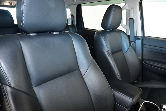 2024 Mitsubishi Pajero Sport Exceed