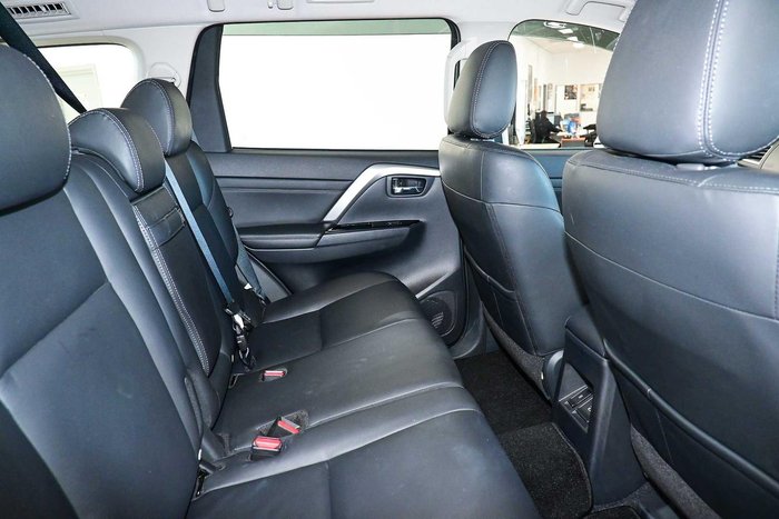 2024 Mitsubishi Pajero Sport Exceed