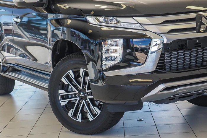 2024 Mitsubishi Pajero Sport Exceed