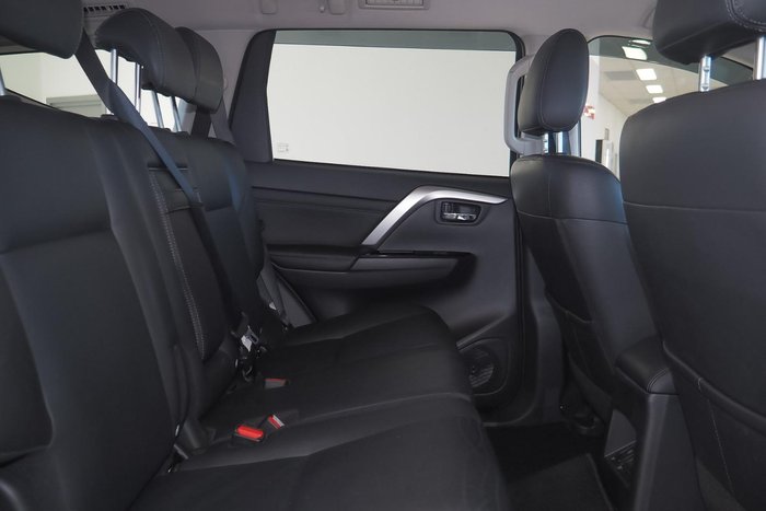 2024 Mitsubishi Pajero Sport Exceed