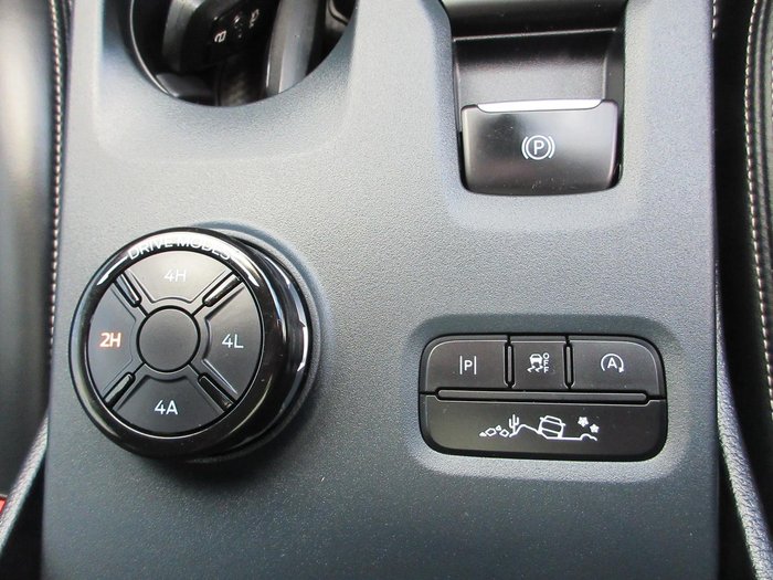 2023 Ford Everest Platinum