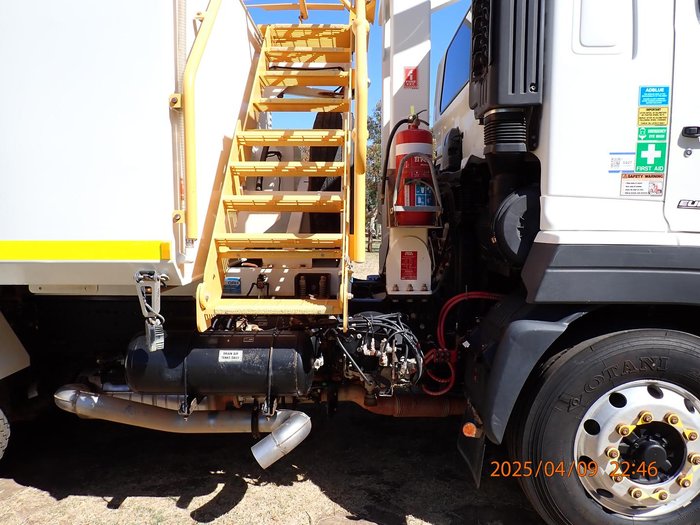 2019 Hino Fm 2632 500 series WHITE