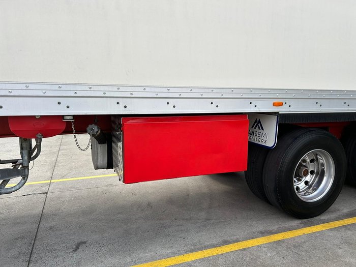 2013 Grey Star St3 22 Pallet Refrigerated Van, R/T