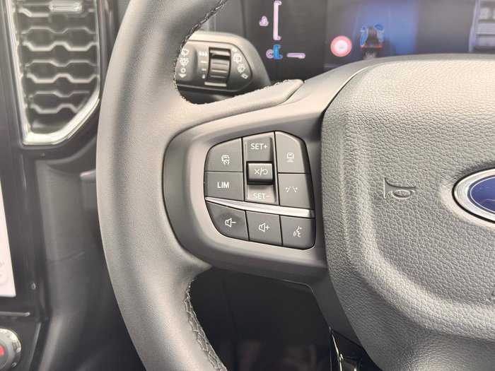 2025 Ford Everest Trend