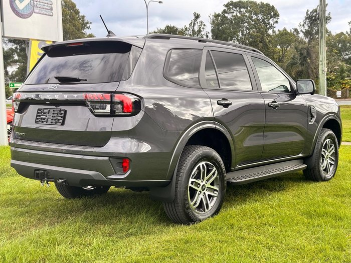 2025 Ford Everest Trend